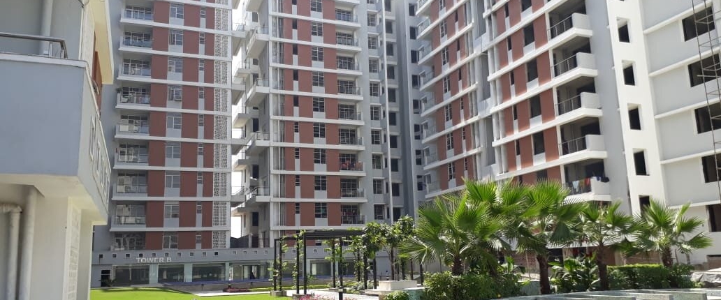 rg-gallery-1 (1) Flats in Lucknow